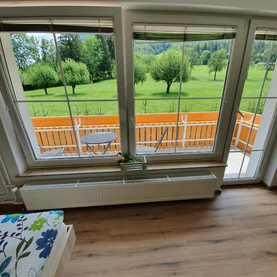 Apartma Rozle Мойстрана Екстер'єр фото